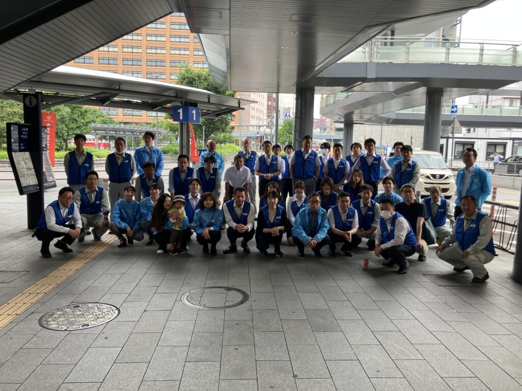 地域貢献活動(岐阜駅前)